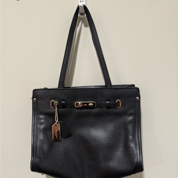 Coach Handbags - Vintage Coach Leather Tote Bag